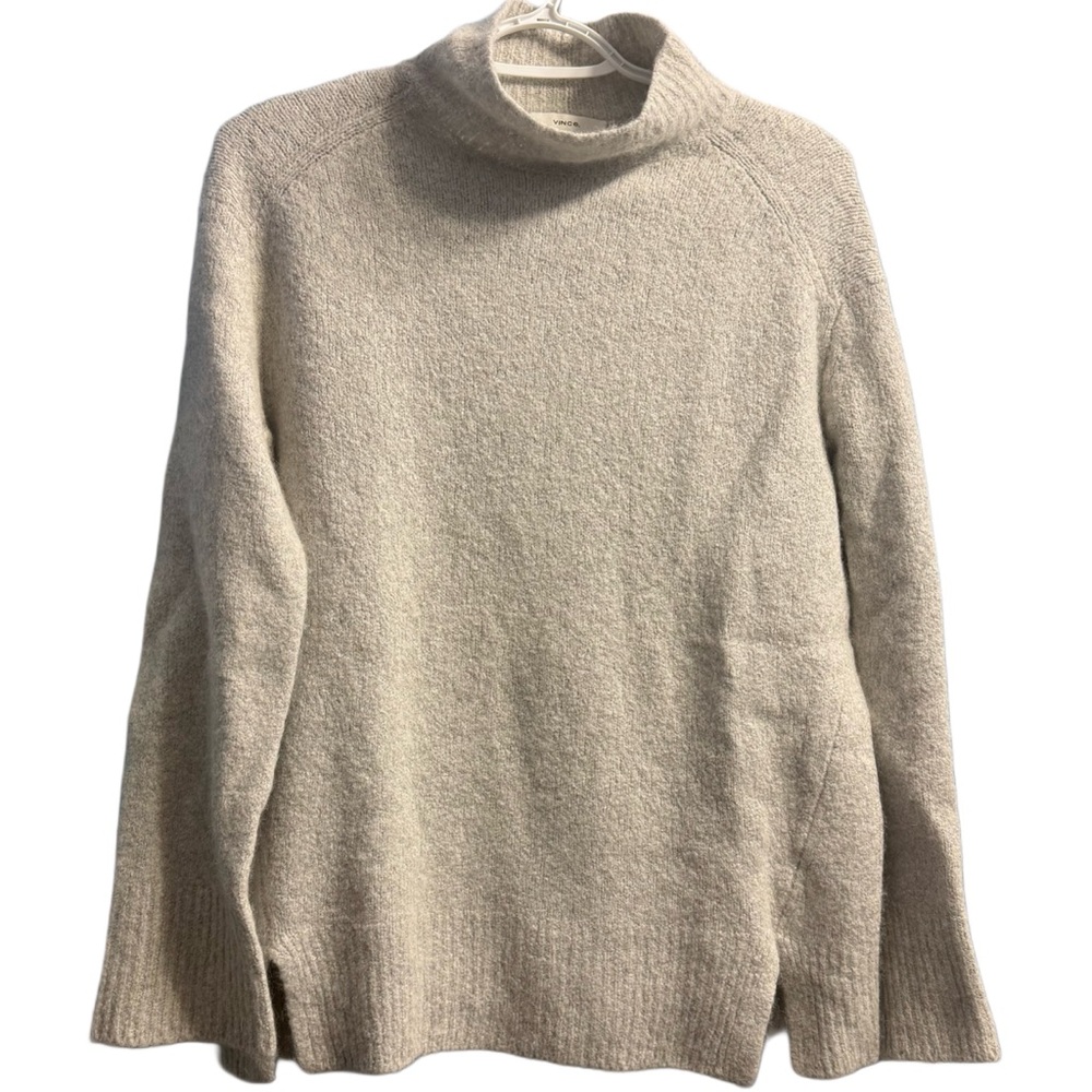 Women’s Vince Size Small Double Slit Turtle Neck Pullover Sweater Light Oat